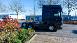 20260329-Tom-Holding-00136